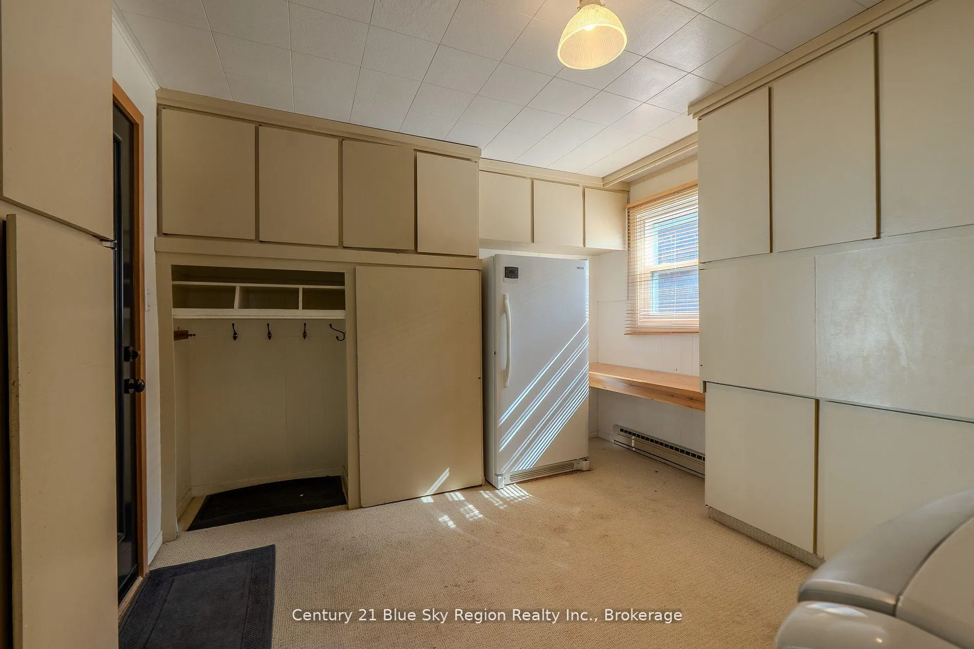 Photo 13 of 857 Bourke Street, North Bay, West End — HOMEH