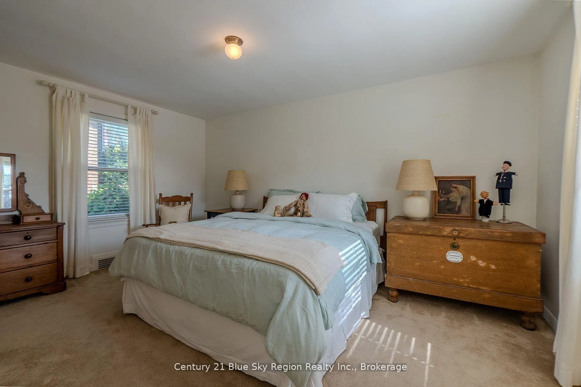 Photo 18 of 857 Bourke Street, North Bay, West End — HOMEH