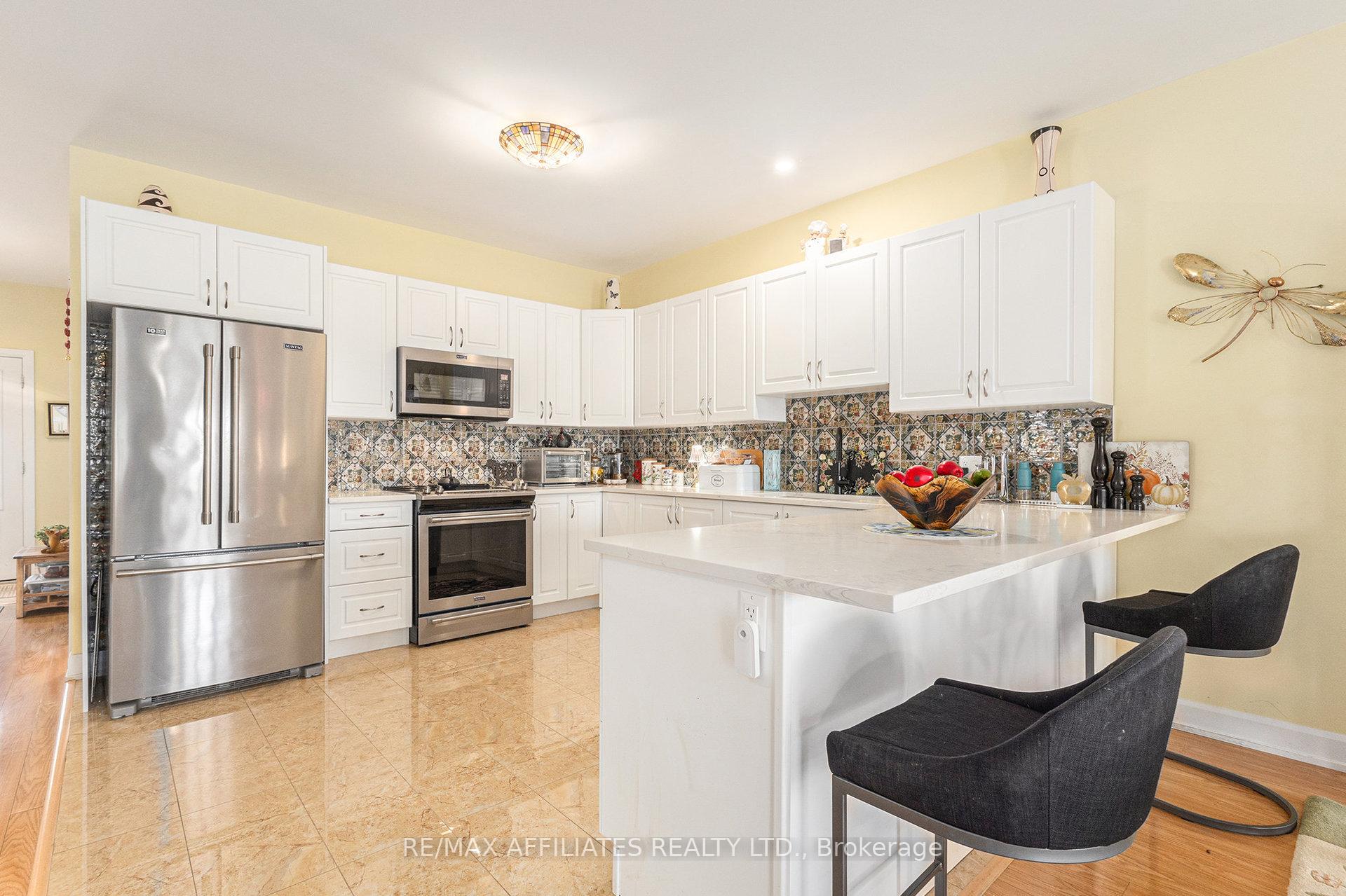 Photo 7 of 465 Lancaster Lane, North Dundas, Winchester — HOMEH