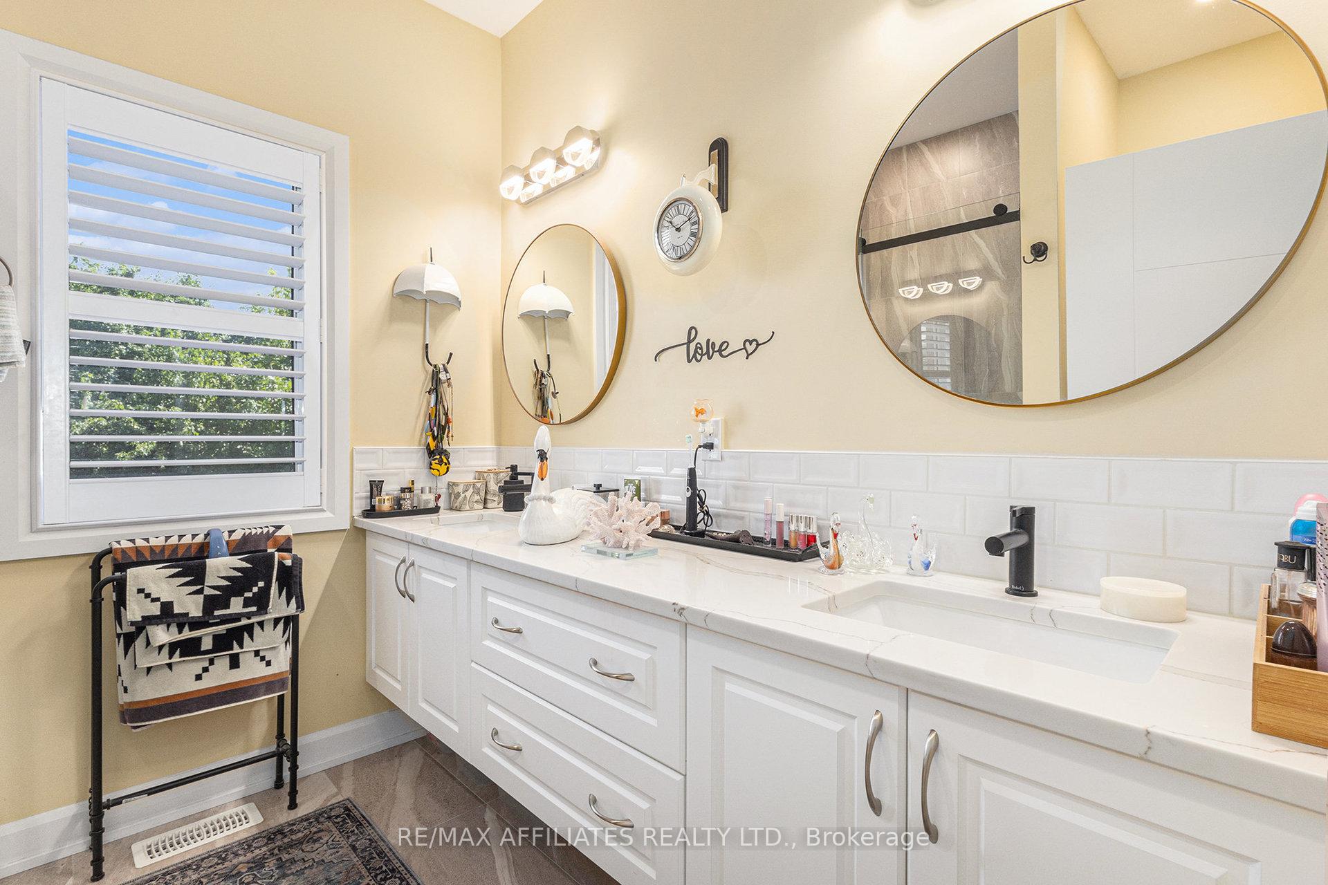Photo 11 of 465 Lancaster Lane, North Dundas, Winchester — HOMEH