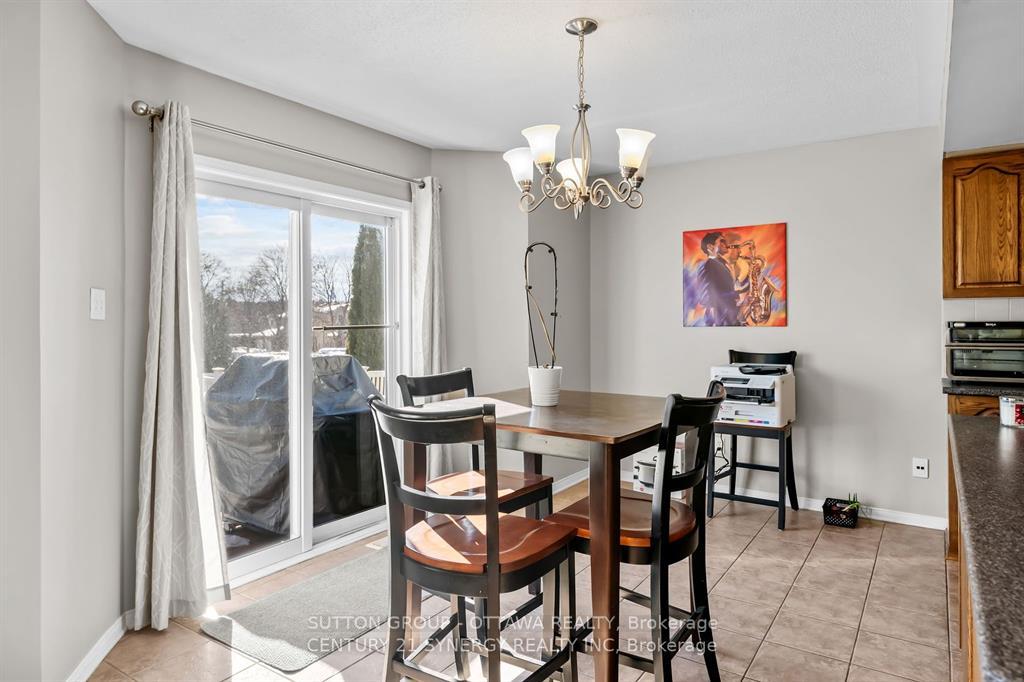 Photo 18 of 105 Copperwood Street, Ottawa, Convent Glen North — HOMEH