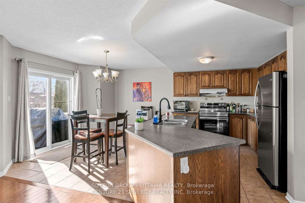 Photo 25 of 105 Copperwood Street, Ottawa, Convent Glen North — HOMEH