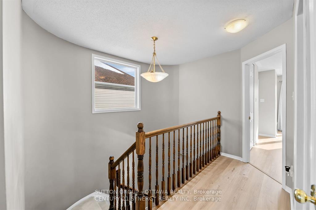 Photo 31 of 105 Copperwood Street, Ottawa, Convent Glen North — HOMEH