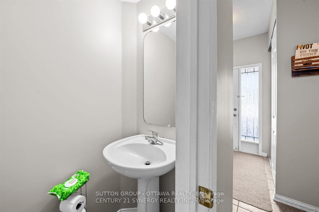 Photo 37 of 105 Copperwood Street, Ottawa, Convent Glen North — HOMEH