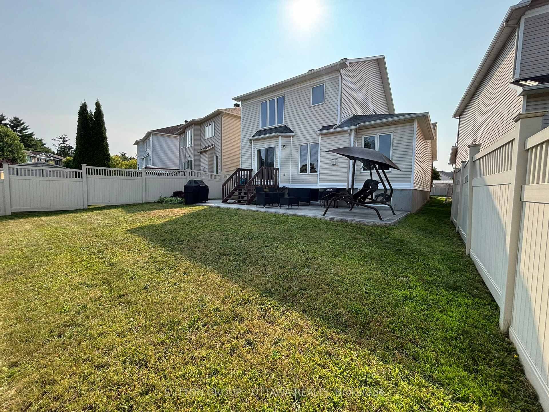 Photo 40 of 105 Copperwood Street, Ottawa, Convent Glen North — HOMEH