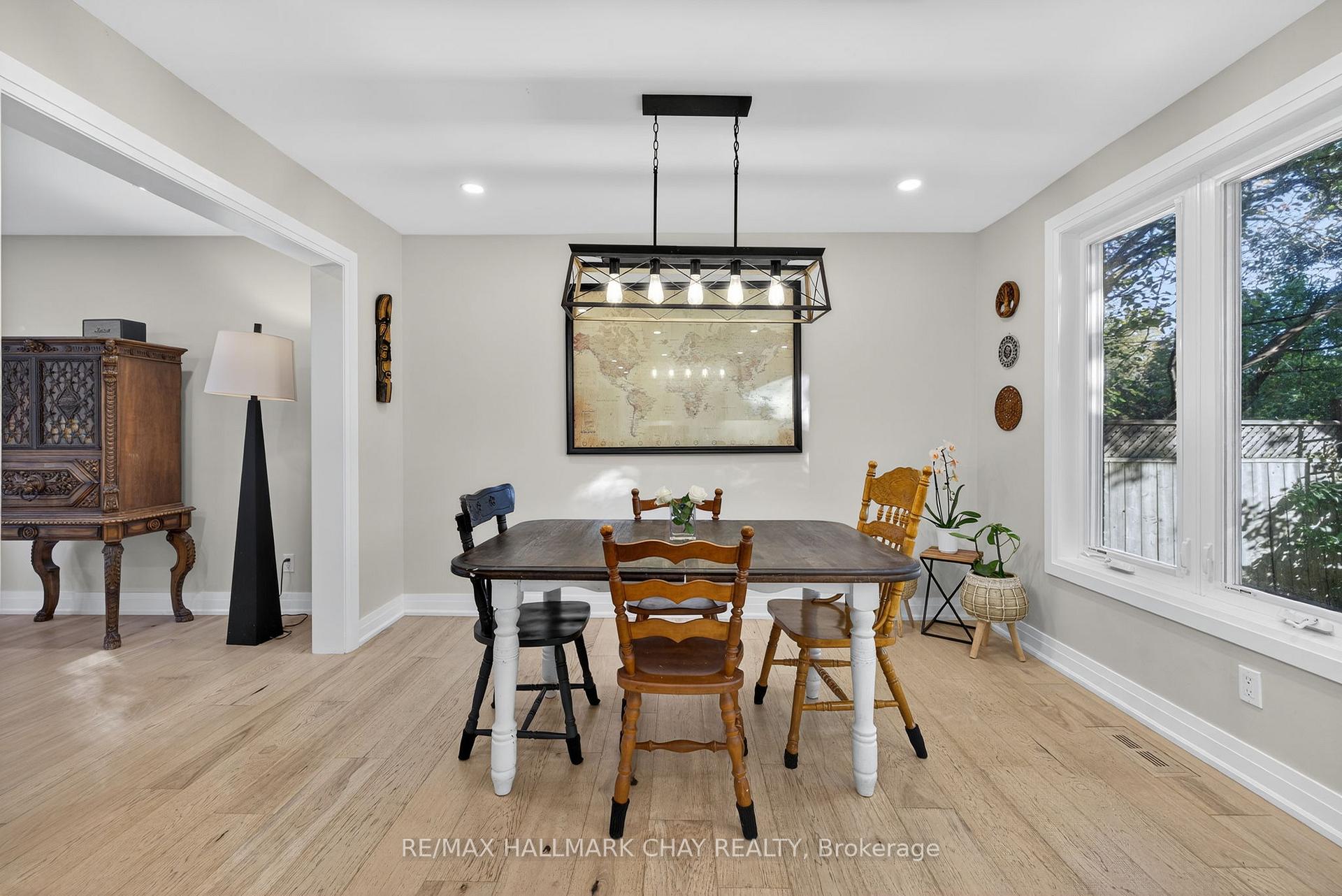 Photo 15 of 79 Adeline Avenue, New Tecumseth, Tottenham — HOMEH