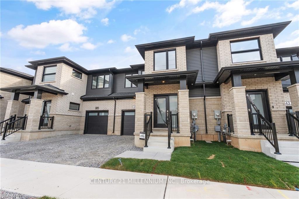 Photo 3 of 45 Saffron Way, Pelham, Fonthill — HOMEH