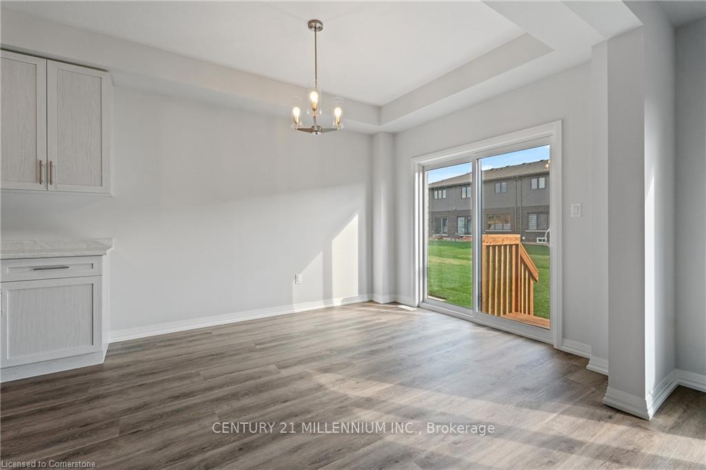 Photo 13 of 45 Saffron Way, Pelham, Fonthill — HOMEH