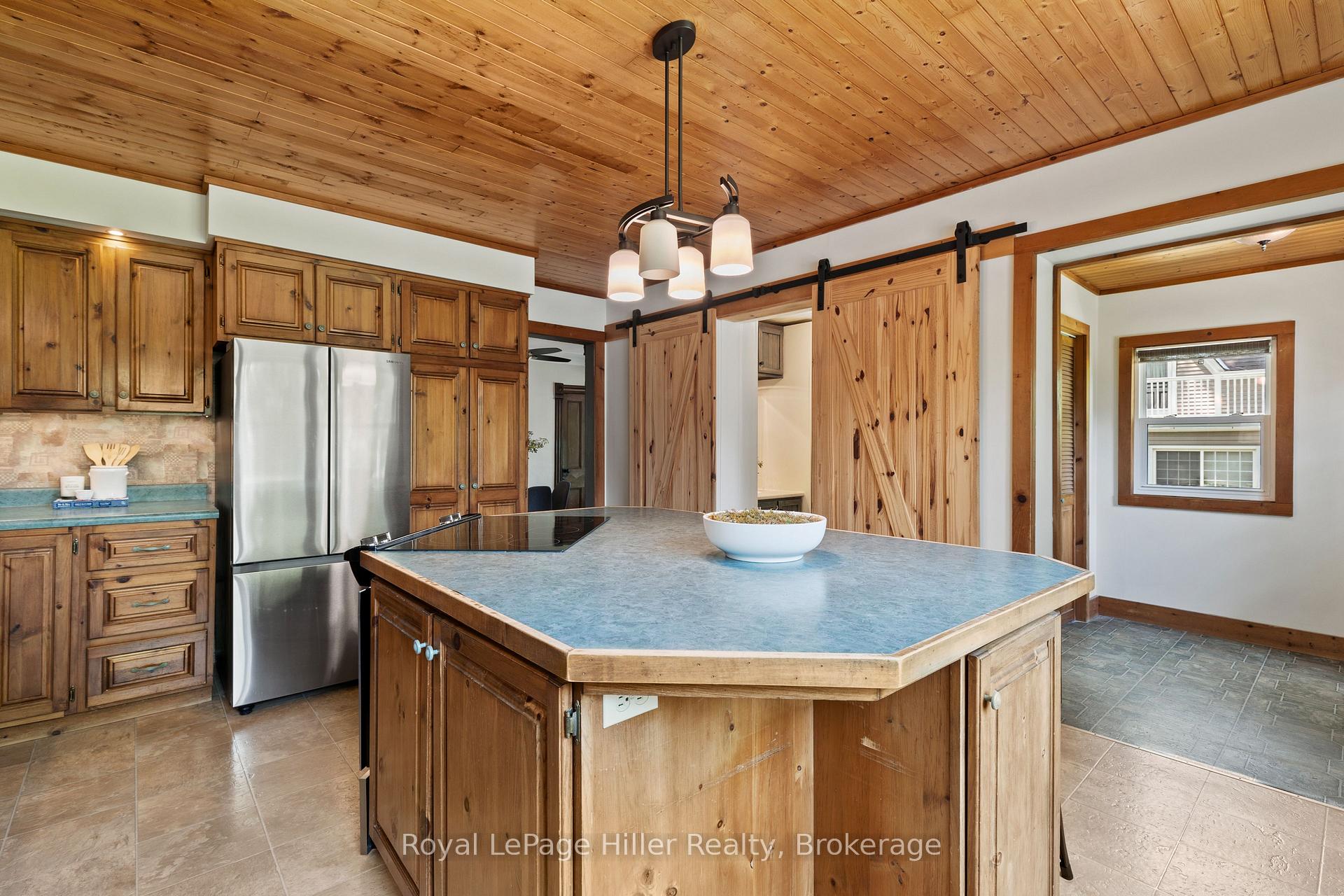 Photo 7 of 12 West Street, Perth East, Milverton — HOMEH