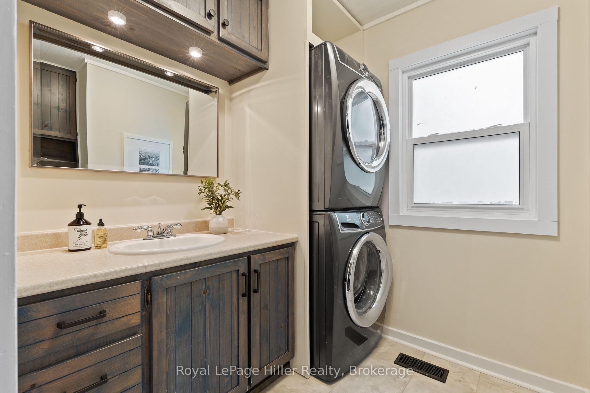Photo 12 of 12 West Street, Perth East, Milverton — HOMEH