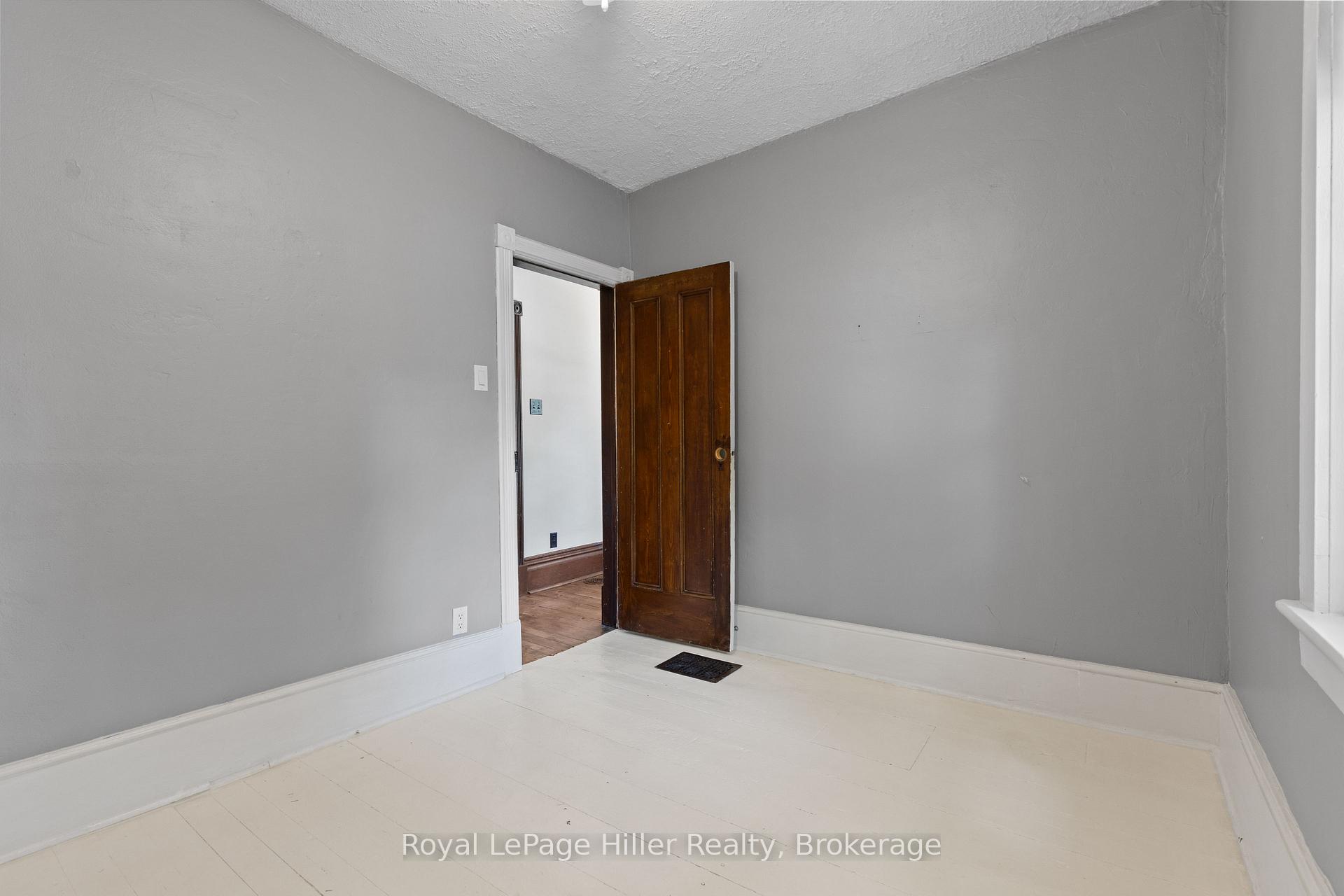 Photo 30 of 12 West Street, Perth East, Milverton — HOMEH