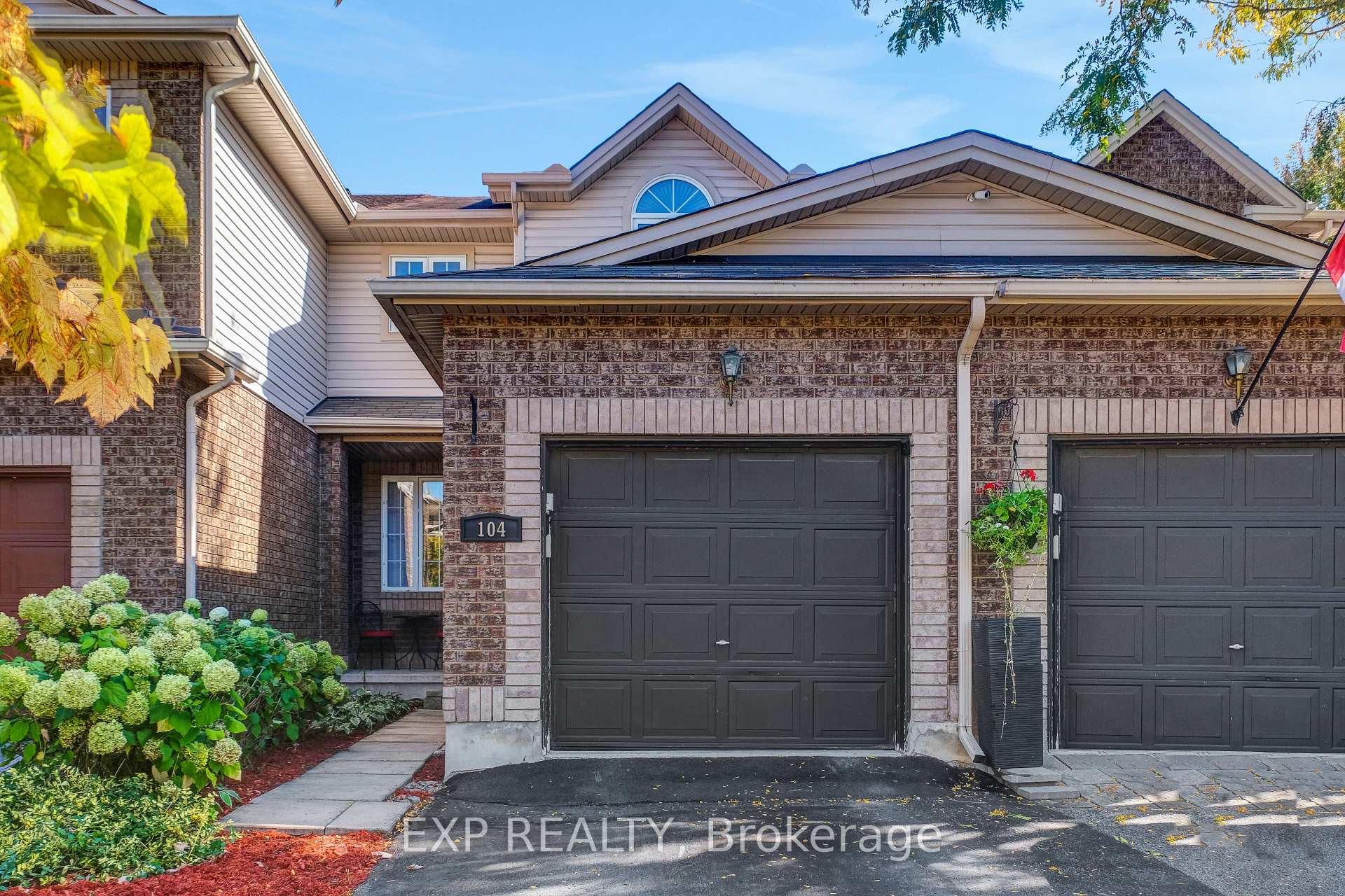 Photo 1 of 104 Carwood Circle, Ottawa, Carson Meadows — HOMEH