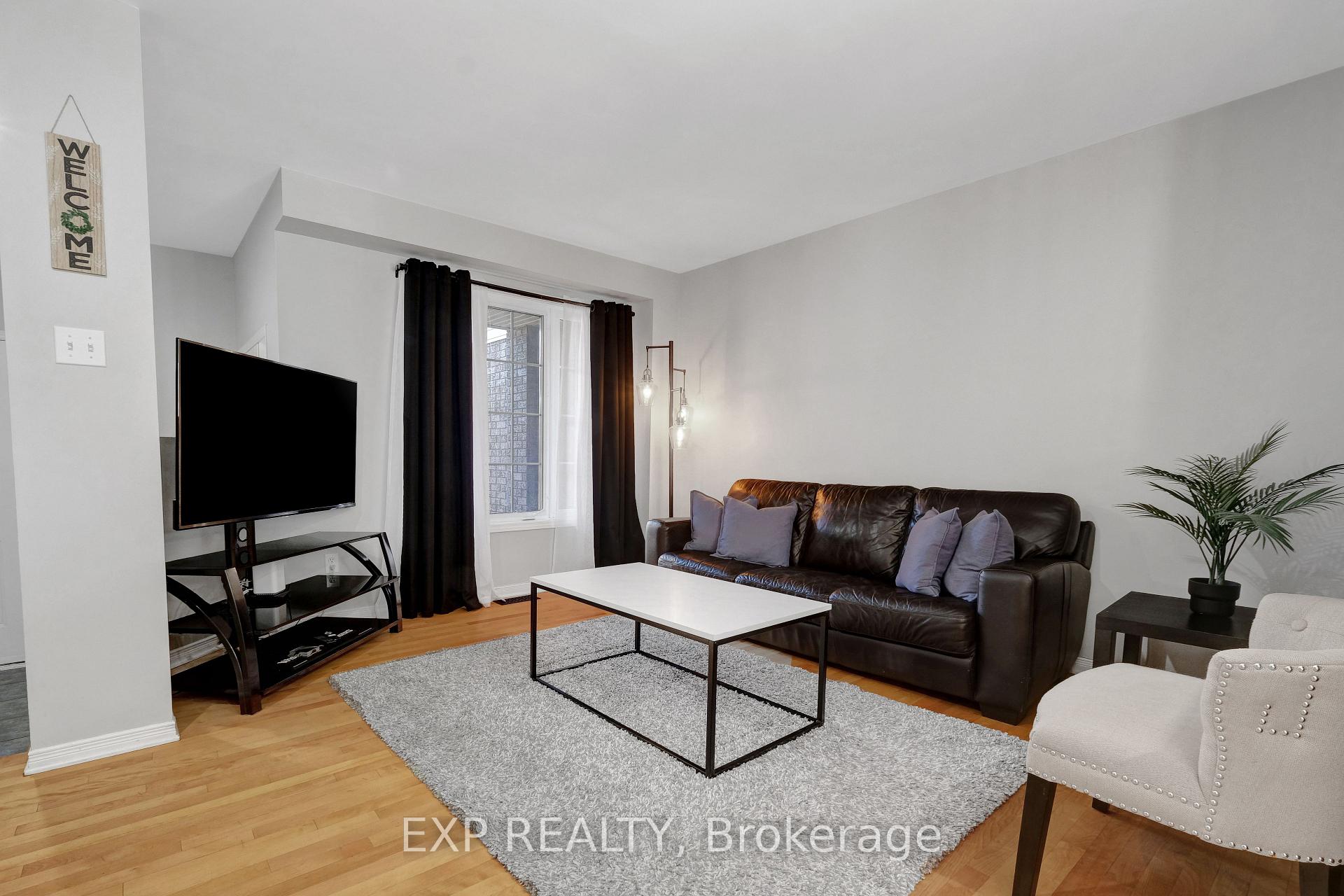 Photo 9 of 104 Carwood Circle, Ottawa, Carson Meadows — HOMEH