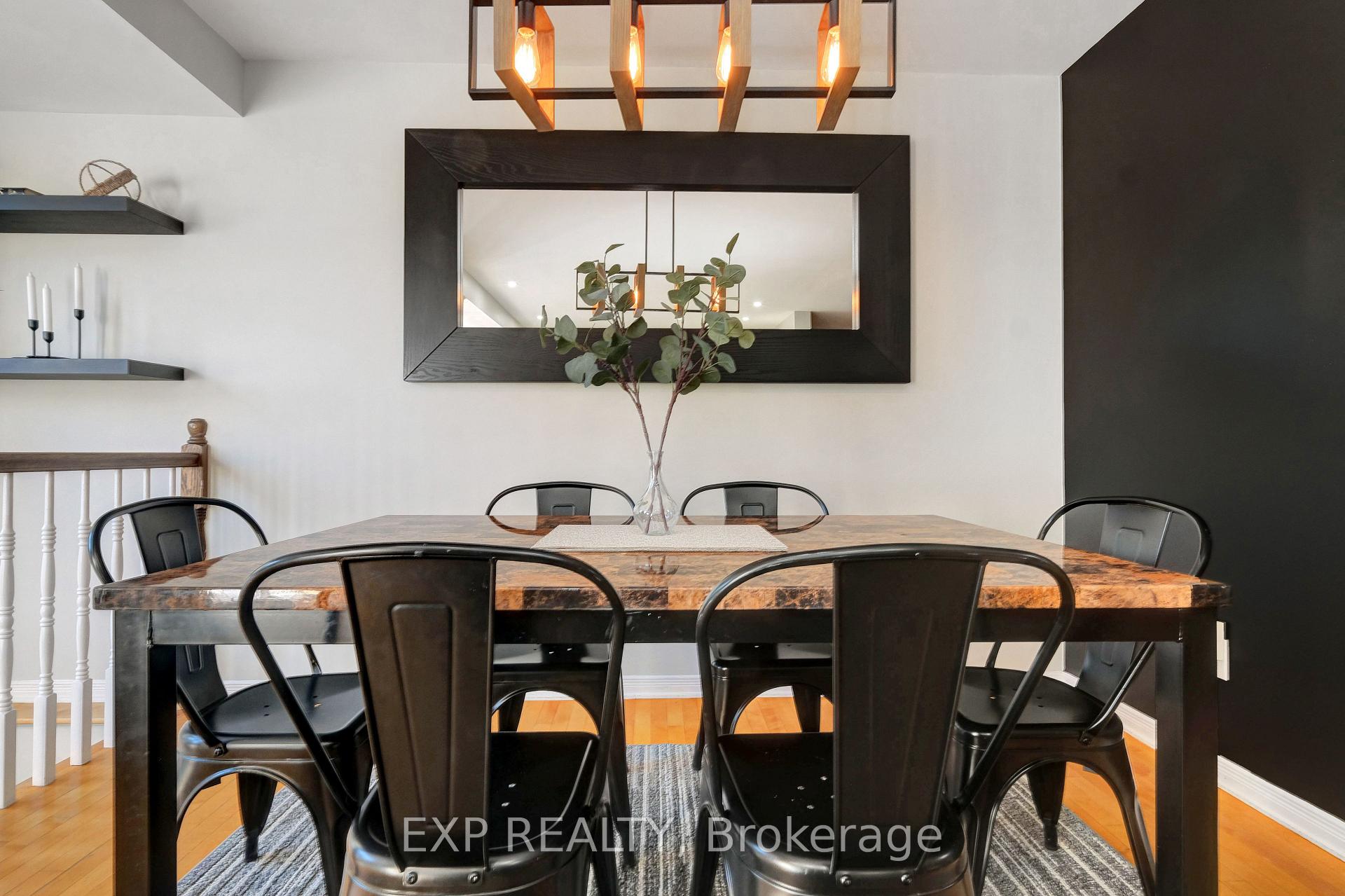 Photo 24 of 104 Carwood Circle, Ottawa, Carson Meadows — HOMEH