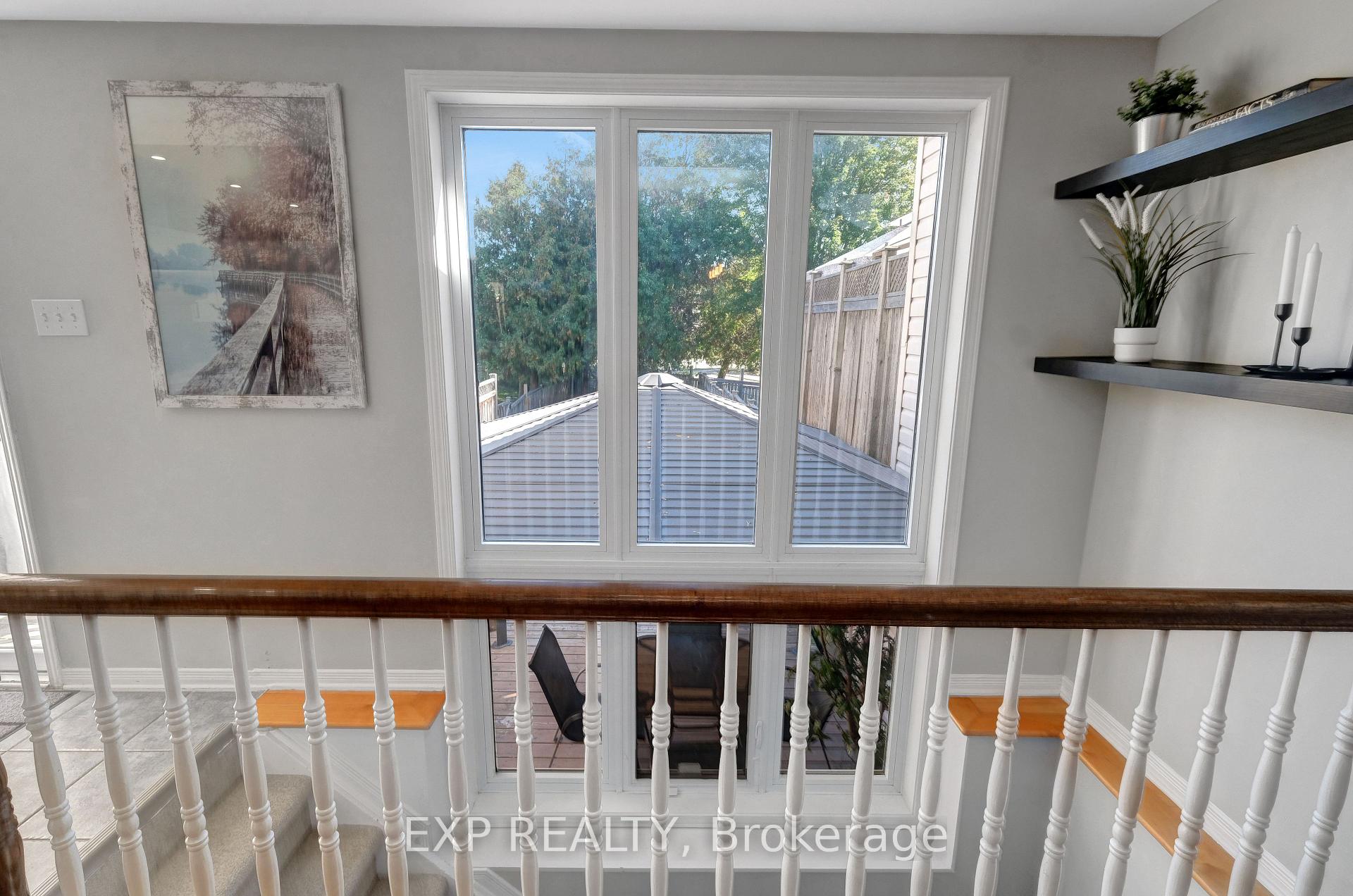 Photo 37 of 104 Carwood Circle, Ottawa, Carson Meadows — HOMEH