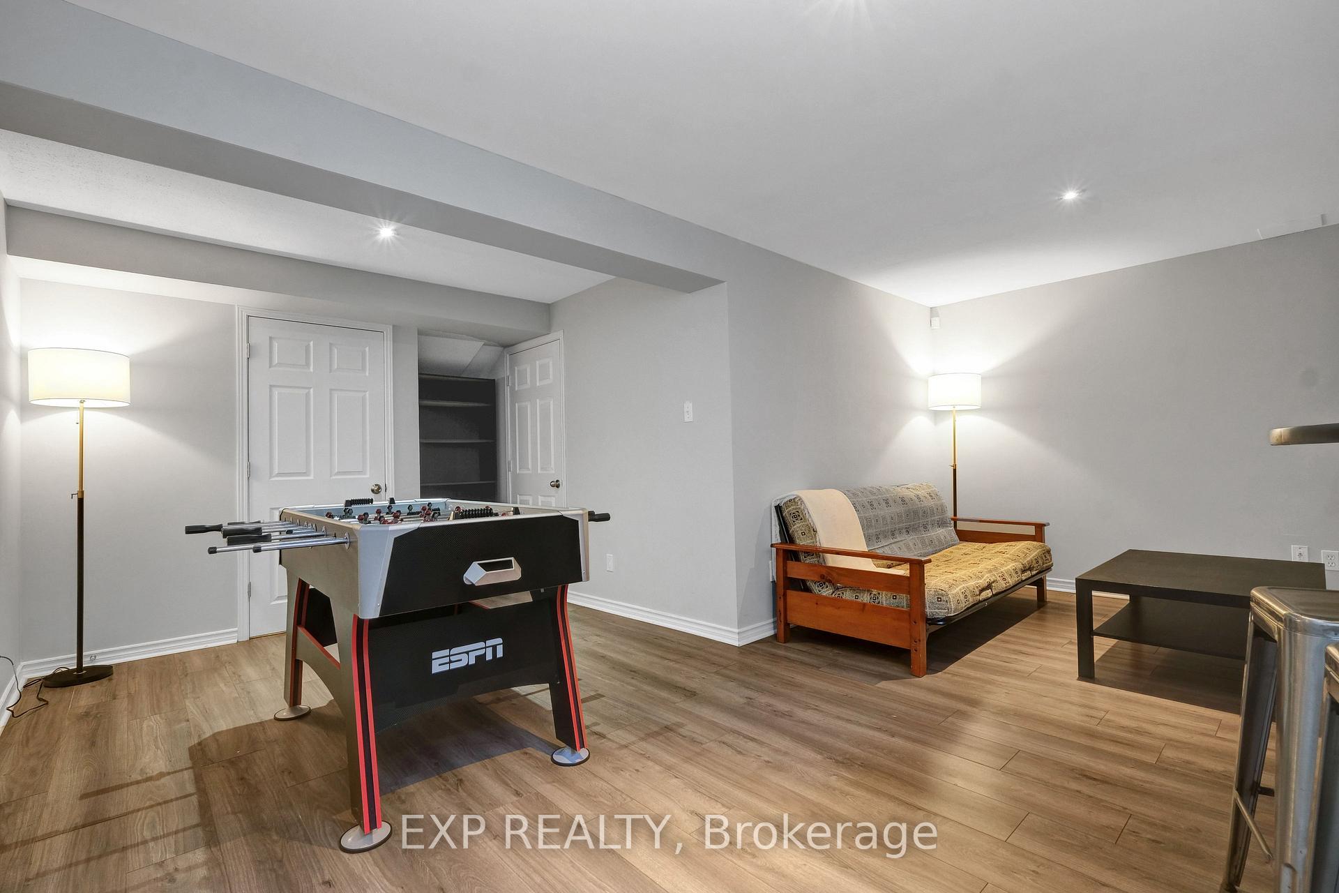 Photo 39 of 104 Carwood Circle, Ottawa, Carson Meadows — HOMEH