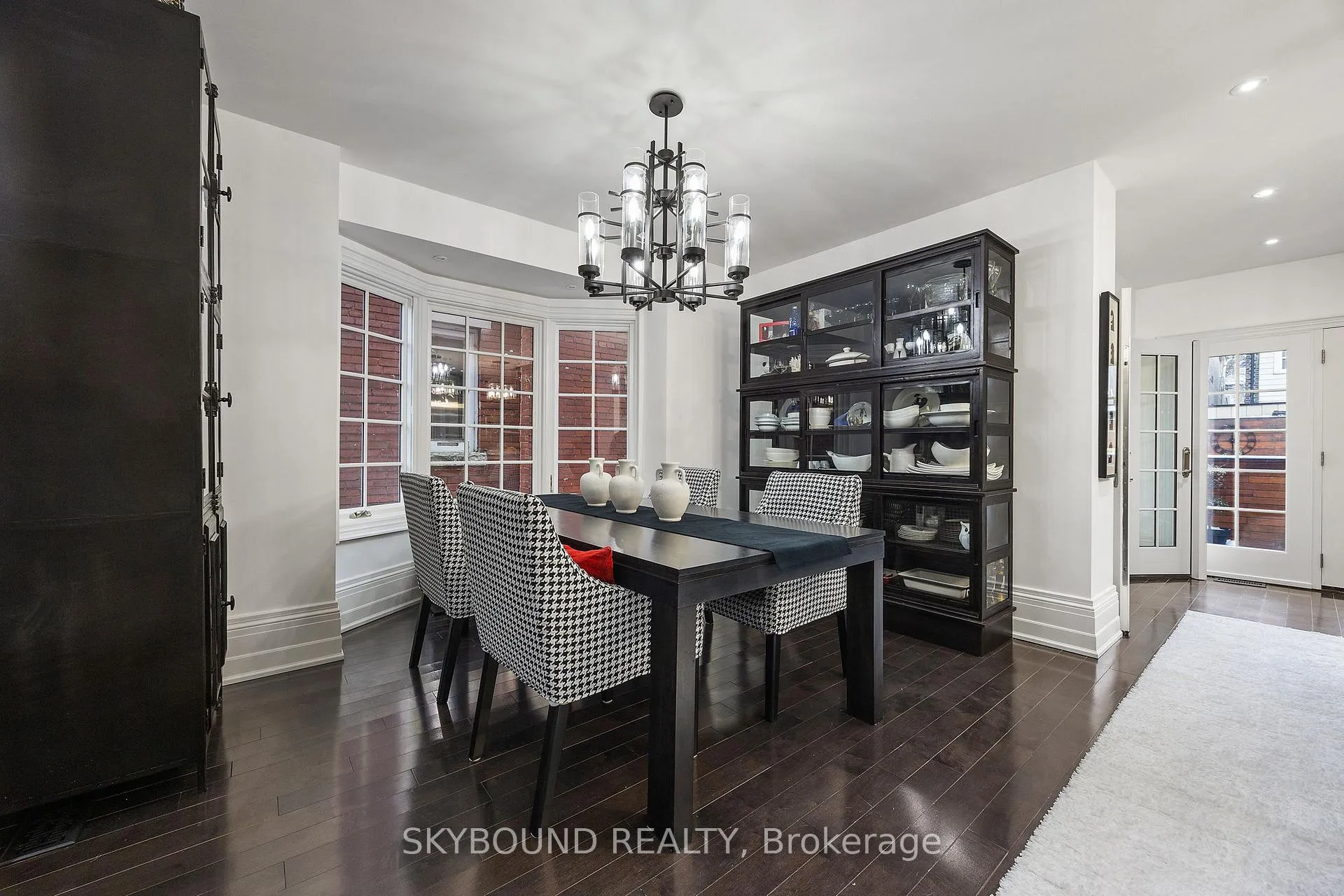 Photo 20 of 20 Fairview Boulevard, Toronto, North Riverdale — HOMEH