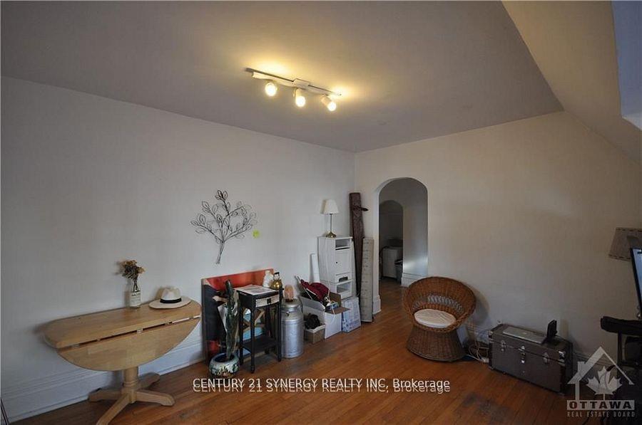 Photo 5 of Unit 3, 458 Maclaren Street, Ottawa, Ottawa Centre — HOMEH
