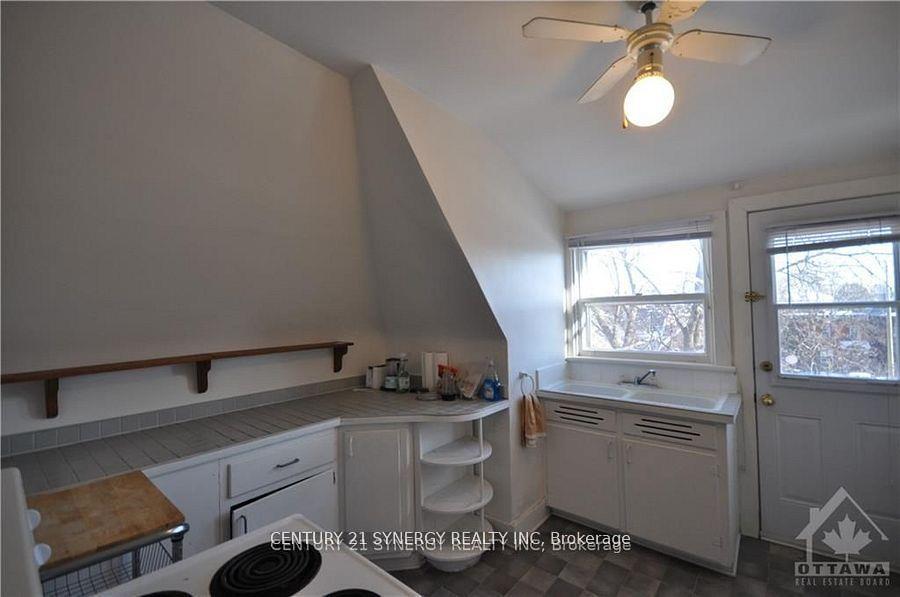 Photo 12 of Unit 3, 458 Maclaren Street, Ottawa, Ottawa Centre — HOMEH