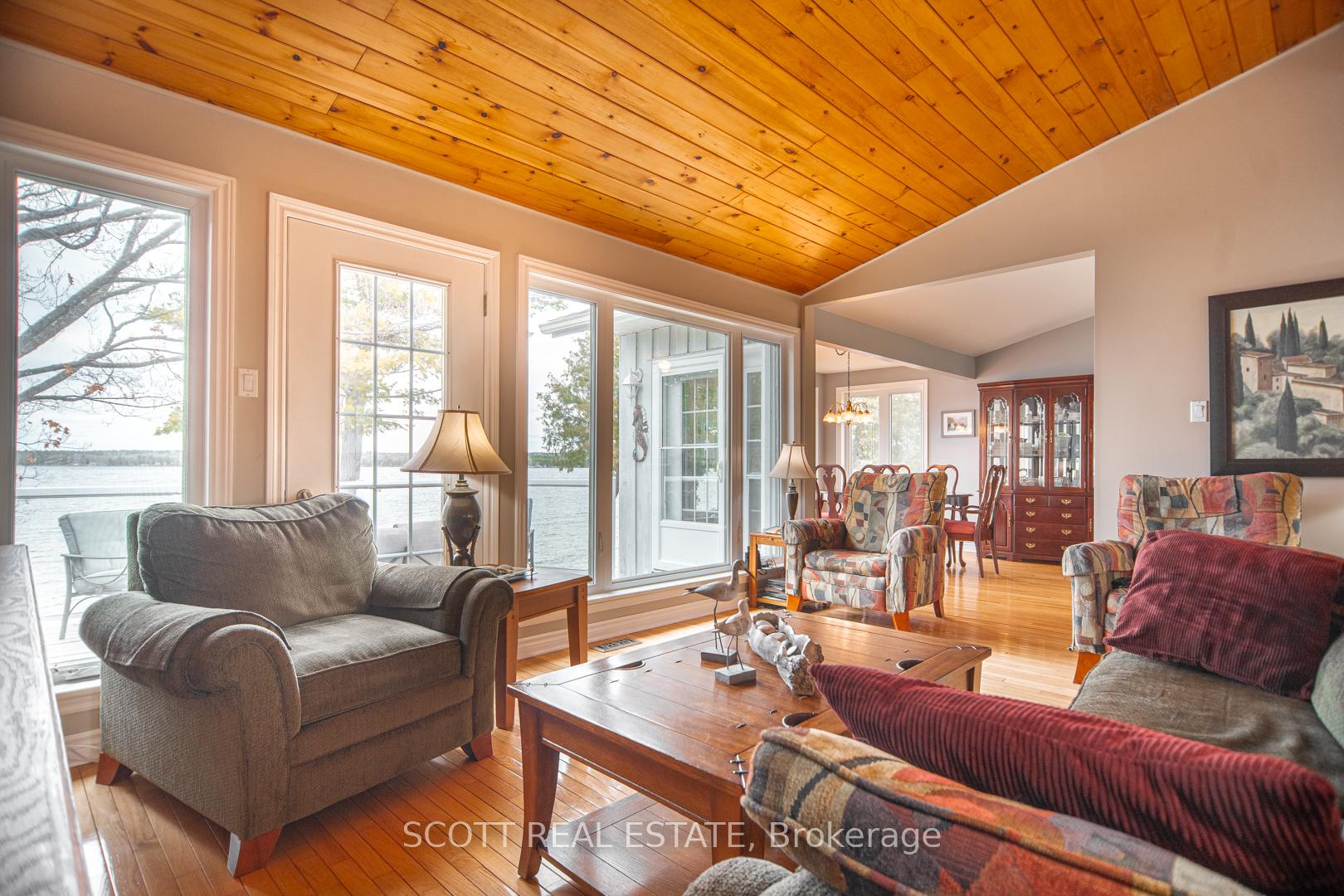 Photo 6 of 49 Trillium Lane, North Algona Wilberforce, North Algona/Wilberforce Twp — HOMEH