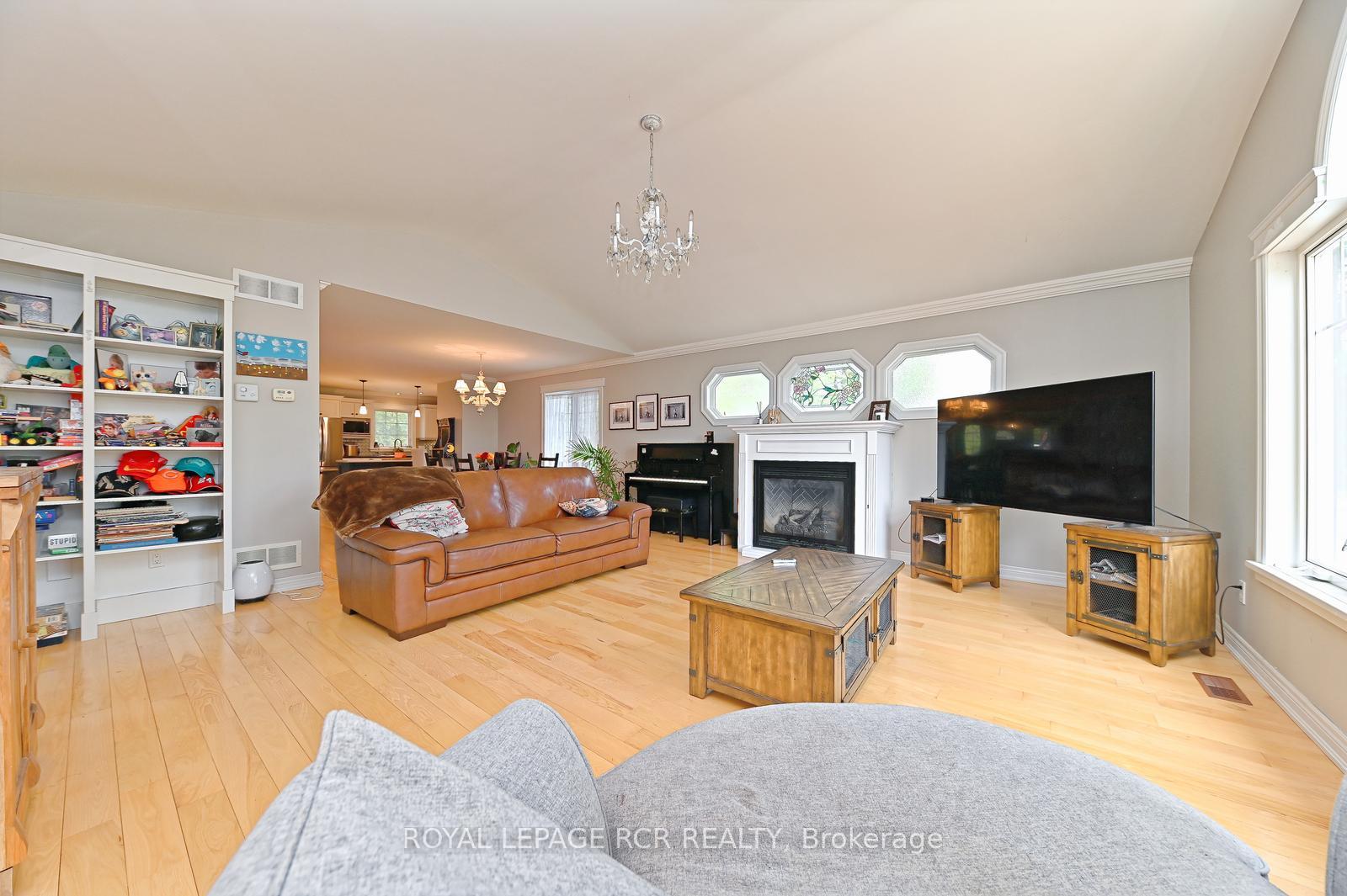 Photo 11 of 24 Dean Road, Mulmur, Rural Mulmur — HOMEH