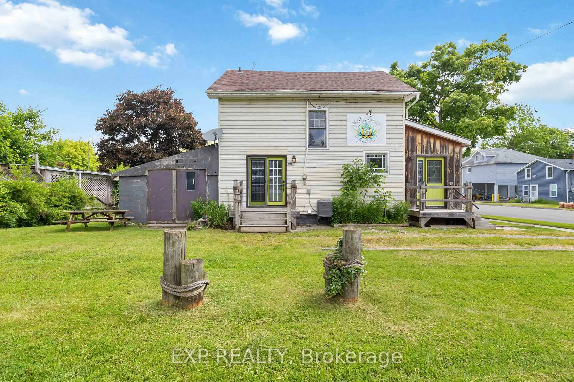 Photo 1 of 105 Market Street E, Norfolk, Port Dover — HOMEH