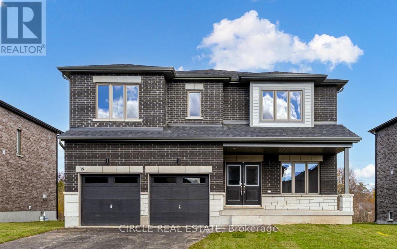 Front of 19 Tulip Crescent