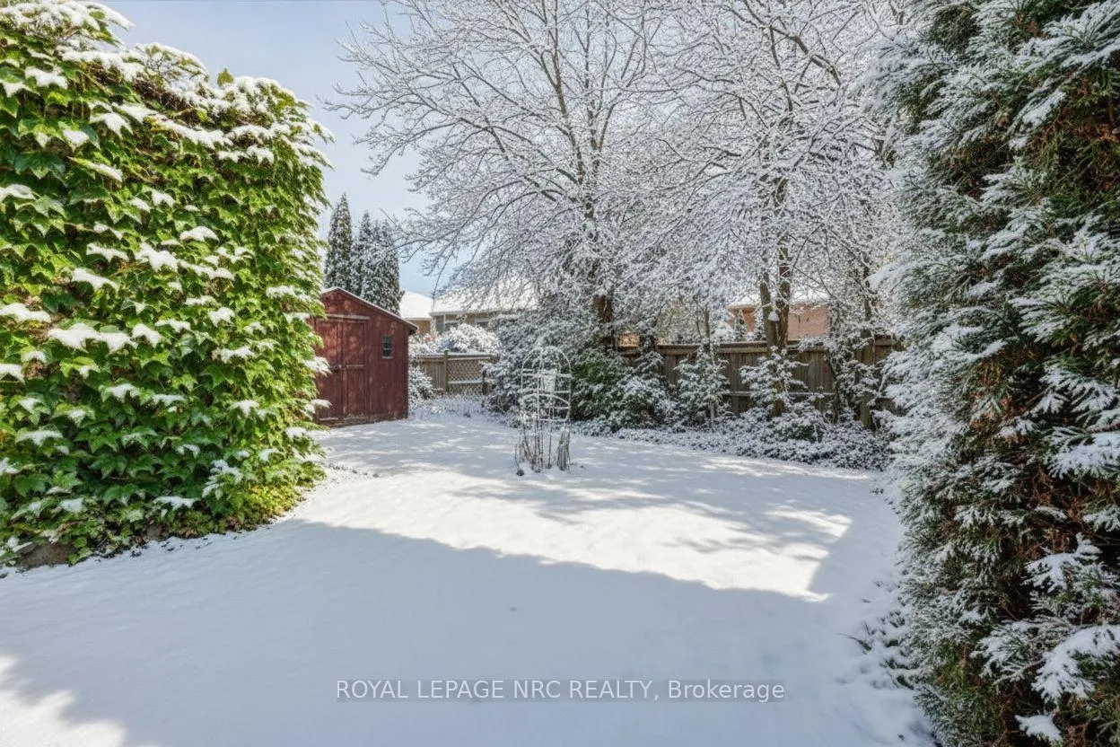 Photo 37 of 13 Tanner Drive, Pelham, Fonthill — HOMEH