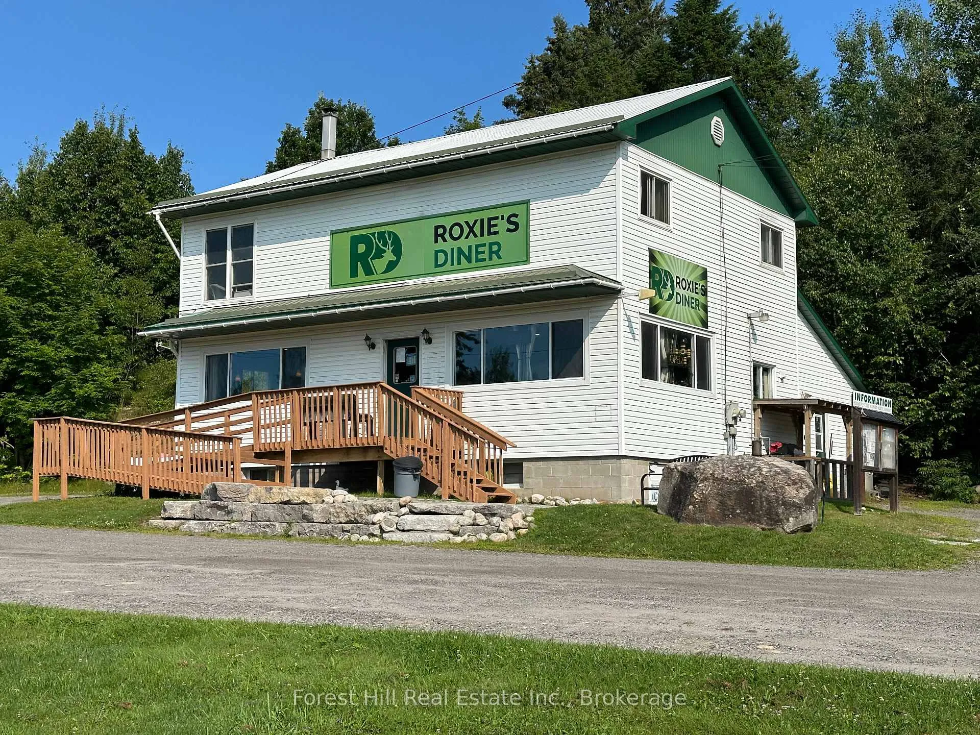 Photo 2 of 11643 Highway 522, Parry Sound Remote Area, Port Loring — HOMEH