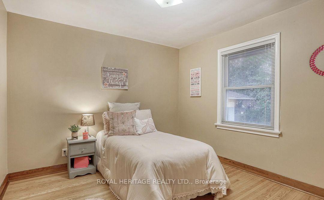 Photo 15 of 339 Nipigon Street E, Oshawa, McLaughlin — HOMEH