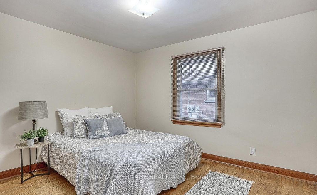 Photo 16 of 339 Nipigon Street E, Oshawa, McLaughlin — HOMEH