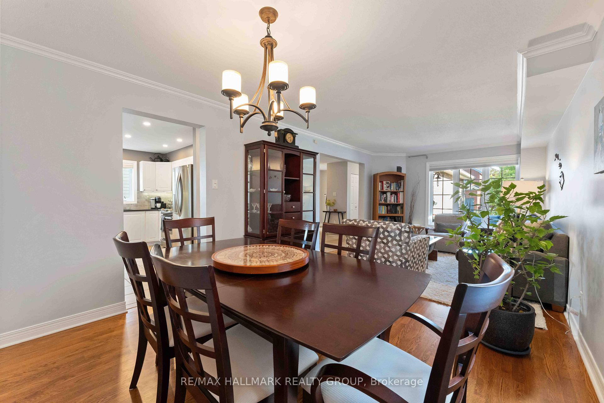 Photo 8 of 91 Borealis Crescent, Ottawa, Carson Meadows — HOMEH