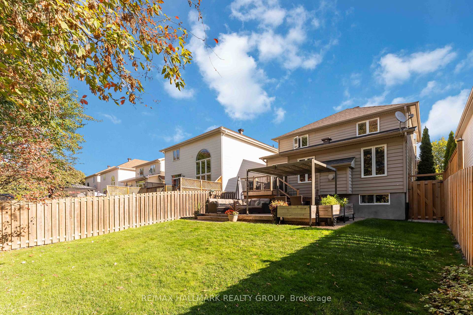 Photo 33 of 91 Borealis Crescent, Ottawa, Carson Meadows — HOMEH