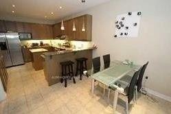 Photo 2 of 88 Castleview Crescent, Markham, Victoria Square — HOMEH