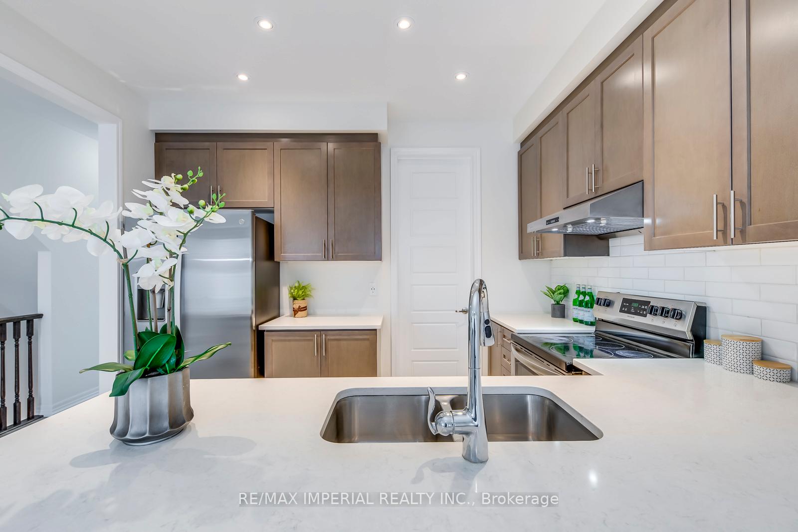 Photo 21 of 3334 Carding Mill Trail, Oakville, Glenorchy — HOMEH