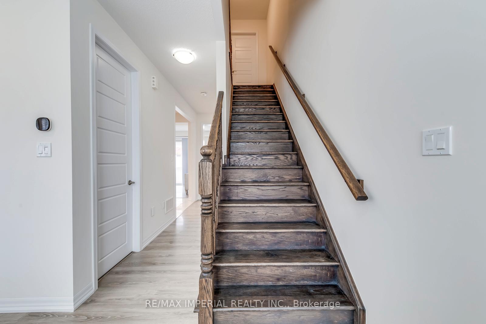 Photo 36 of 3334 Carding Mill Trail, Oakville, Glenorchy — HOMEH