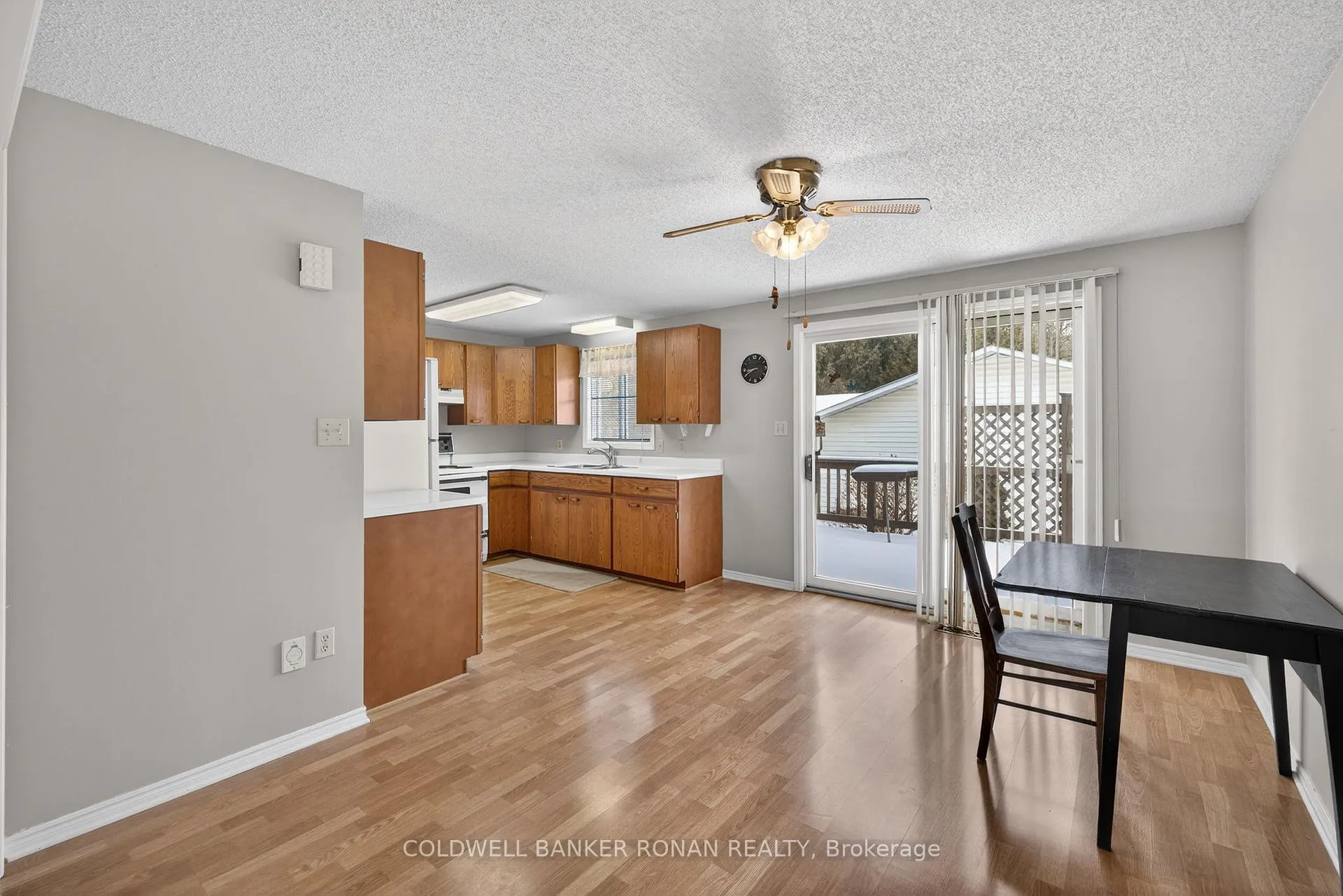 Photo 13 of 2 Balsam Court, New Tecumseth, Rural New Tecumseth — HOMEH