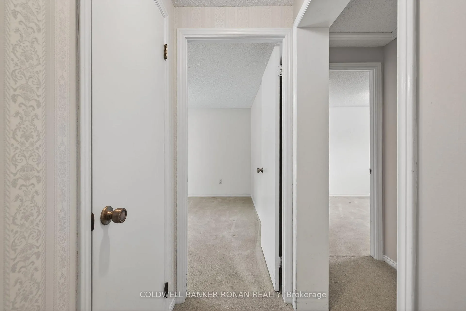 Photo 22 of 2 Balsam Court, New Tecumseth, Rural New Tecumseth — HOMEH