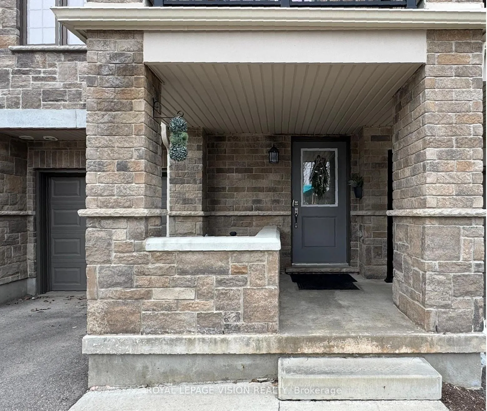 Photo 4 of 43 Bank Swallow Crescent, Kitchener — HOMEH