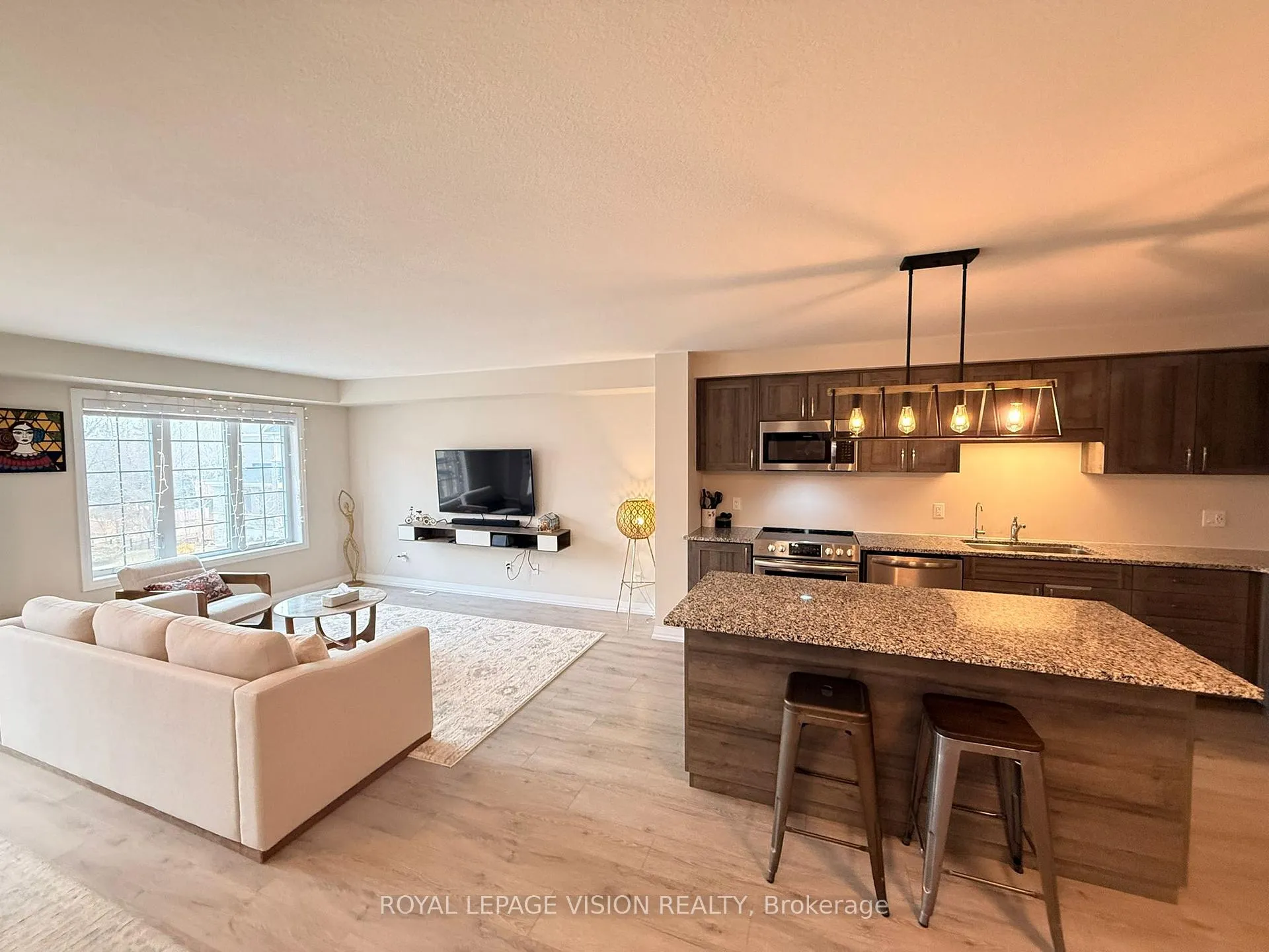 Photo 14 of 43 Bank Swallow Crescent, Kitchener — HOMEH