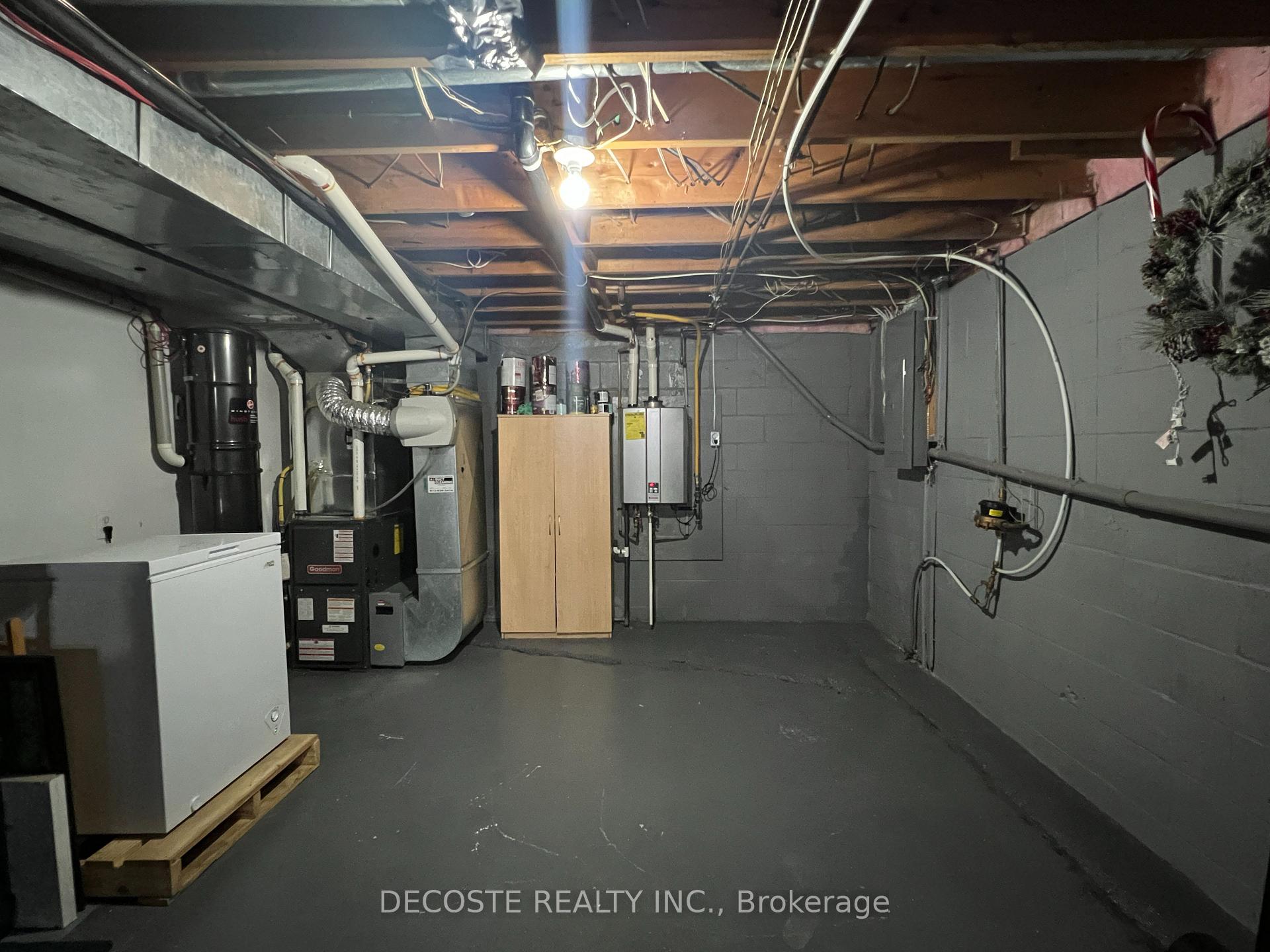 Photo 18 of 273 Main Street S, North Glengarry, Alexandria — HOMEH