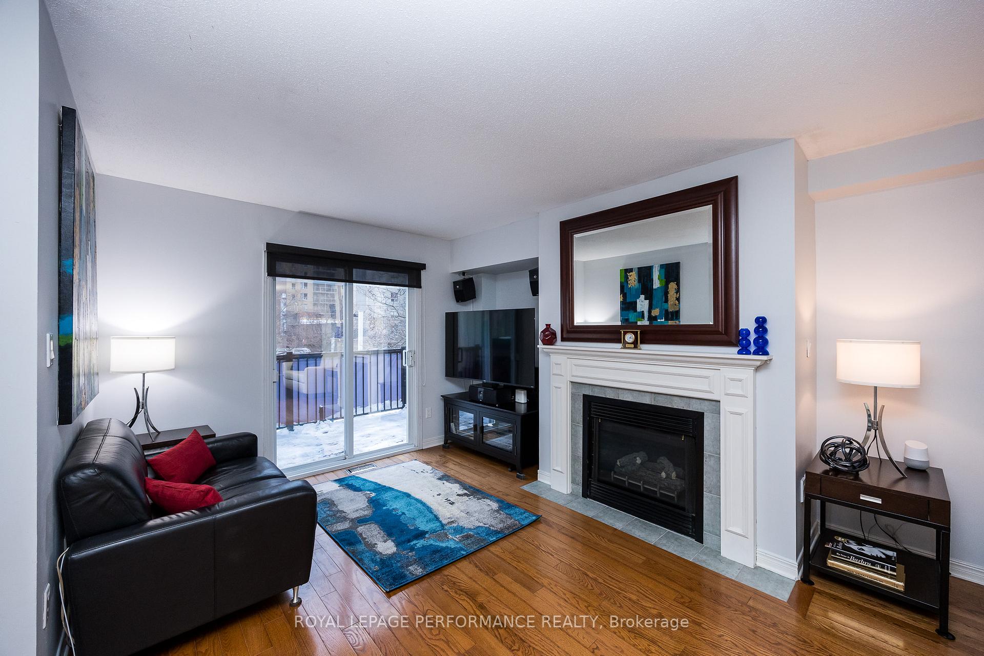 Photo 16 of 9 Allendale Private, Ottawa, Ottawa Centre — HOMEH
