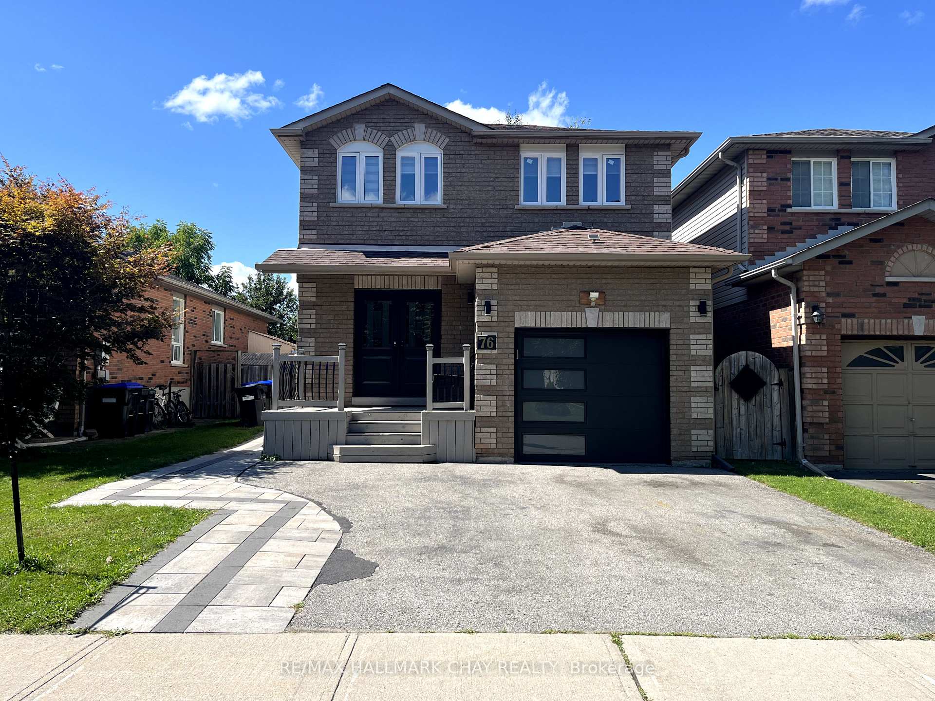 Photo 1 of 76 Kate Aitken Crescent, New Tecumseth, Beeton — HOMEH