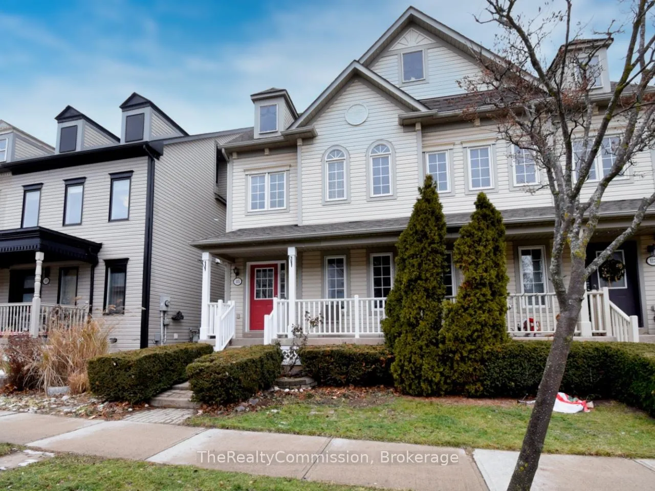 Photo 2 of 115 Gatwick Drive, Oakville, River Oaks — HOMEH