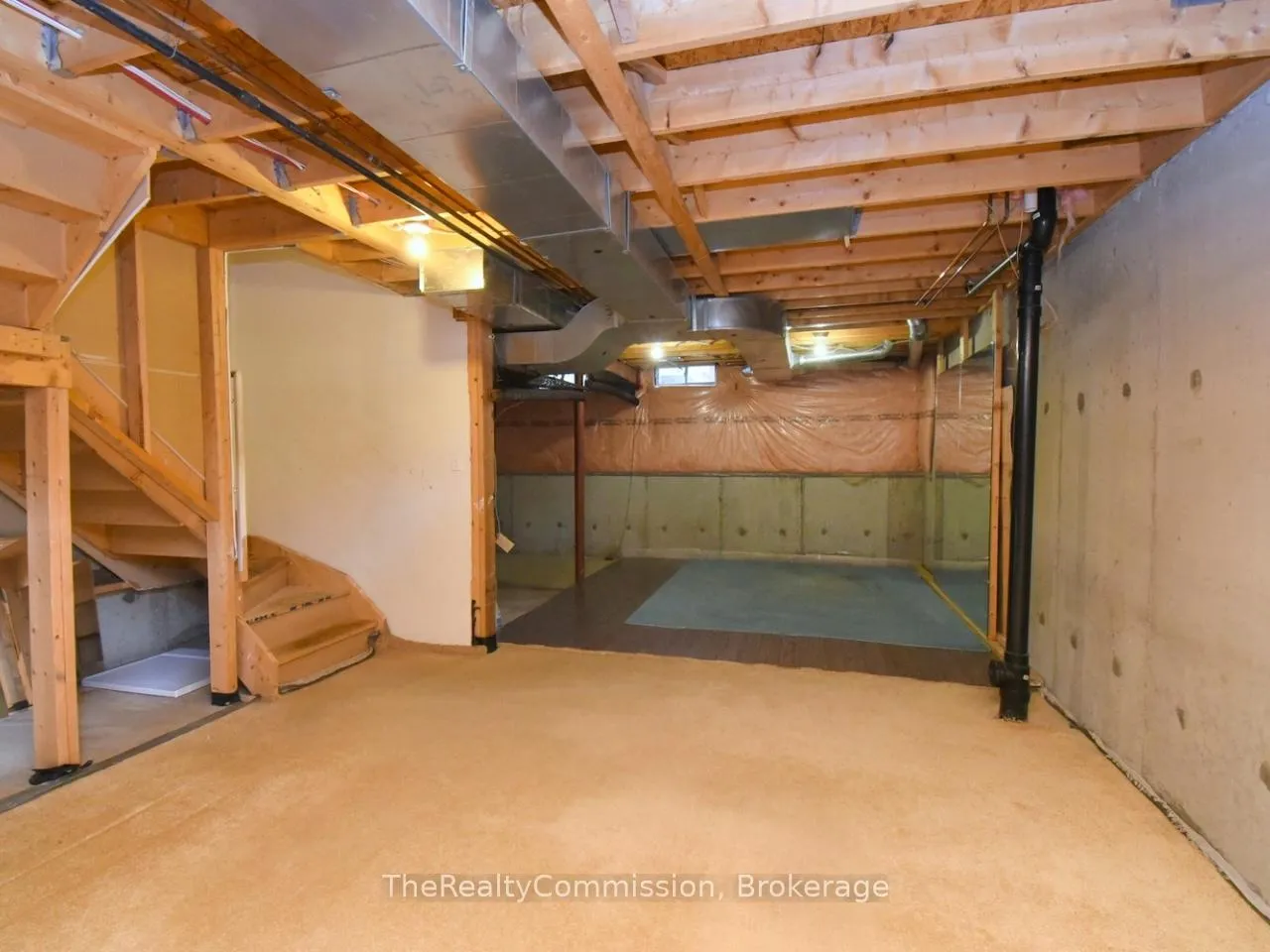 Photo 40 of 115 Gatwick Drive, Oakville, River Oaks — HOMEH