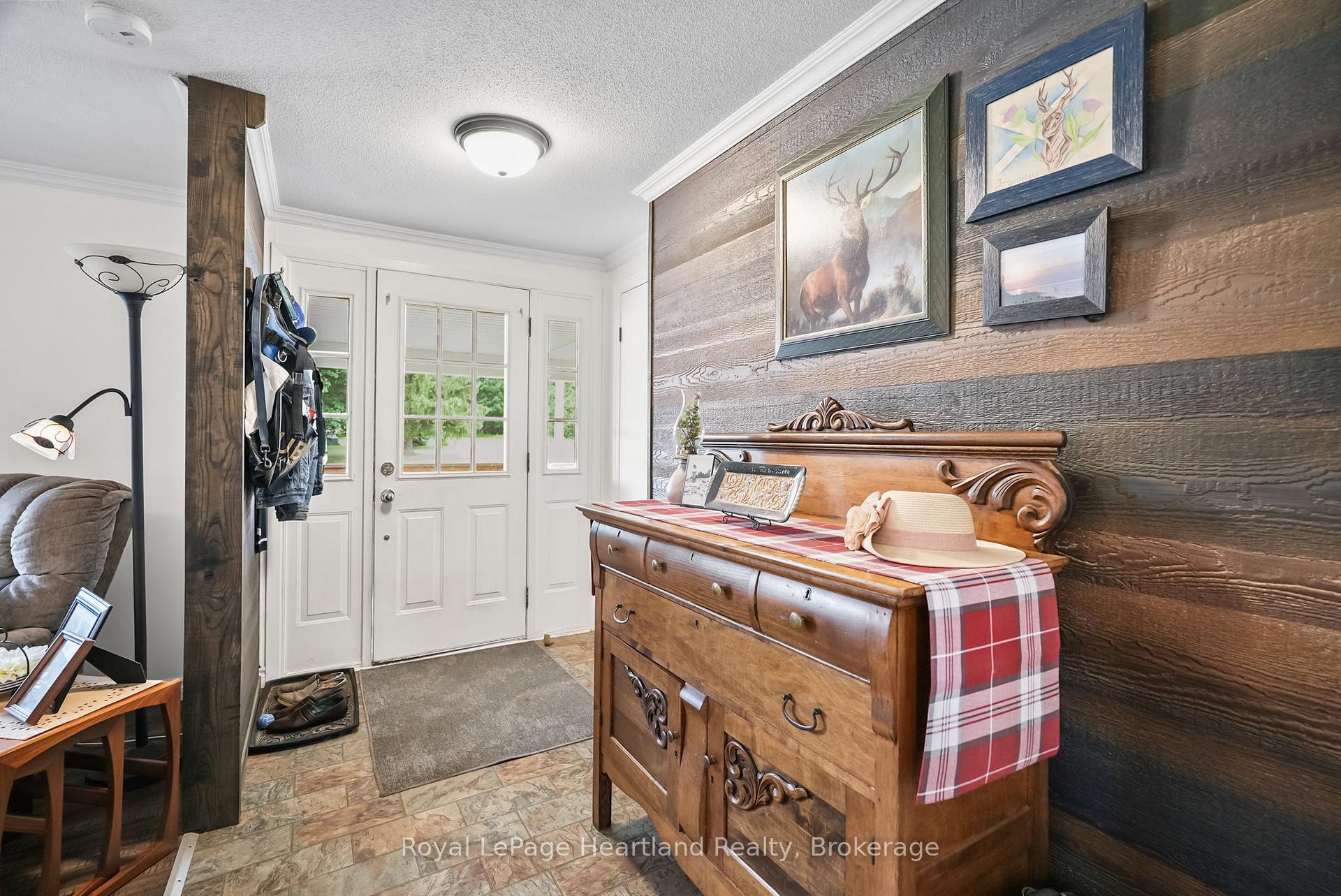 Photo 8 of 246 Diagonal Road, North Huron, Wingham — HOMEH