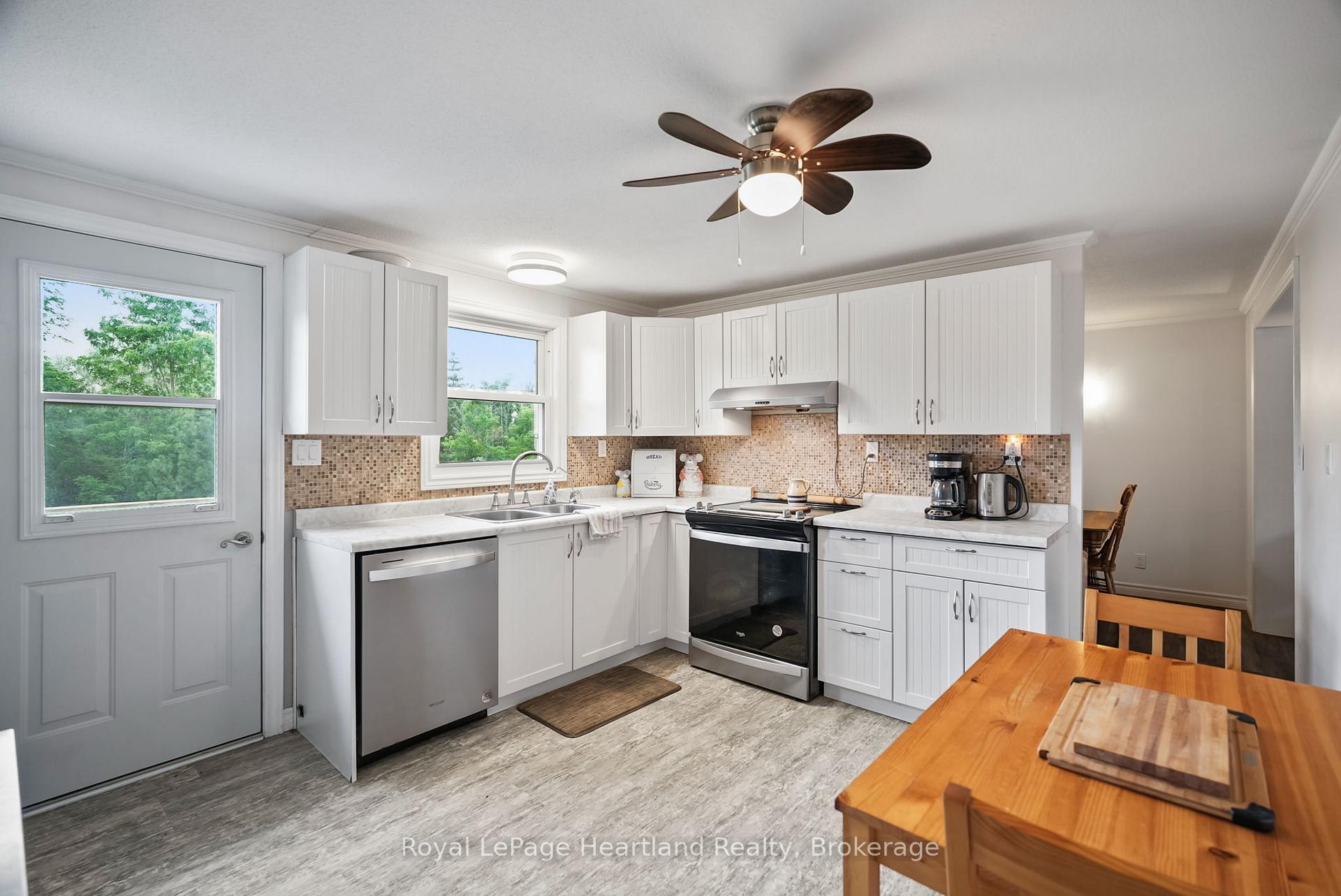 Photo 14 of 246 Diagonal Road, North Huron, Wingham — HOMEH