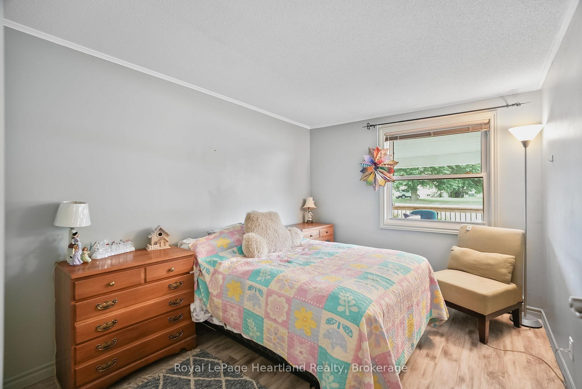 Photo 17 of 246 Diagonal Road, North Huron, Wingham — HOMEH