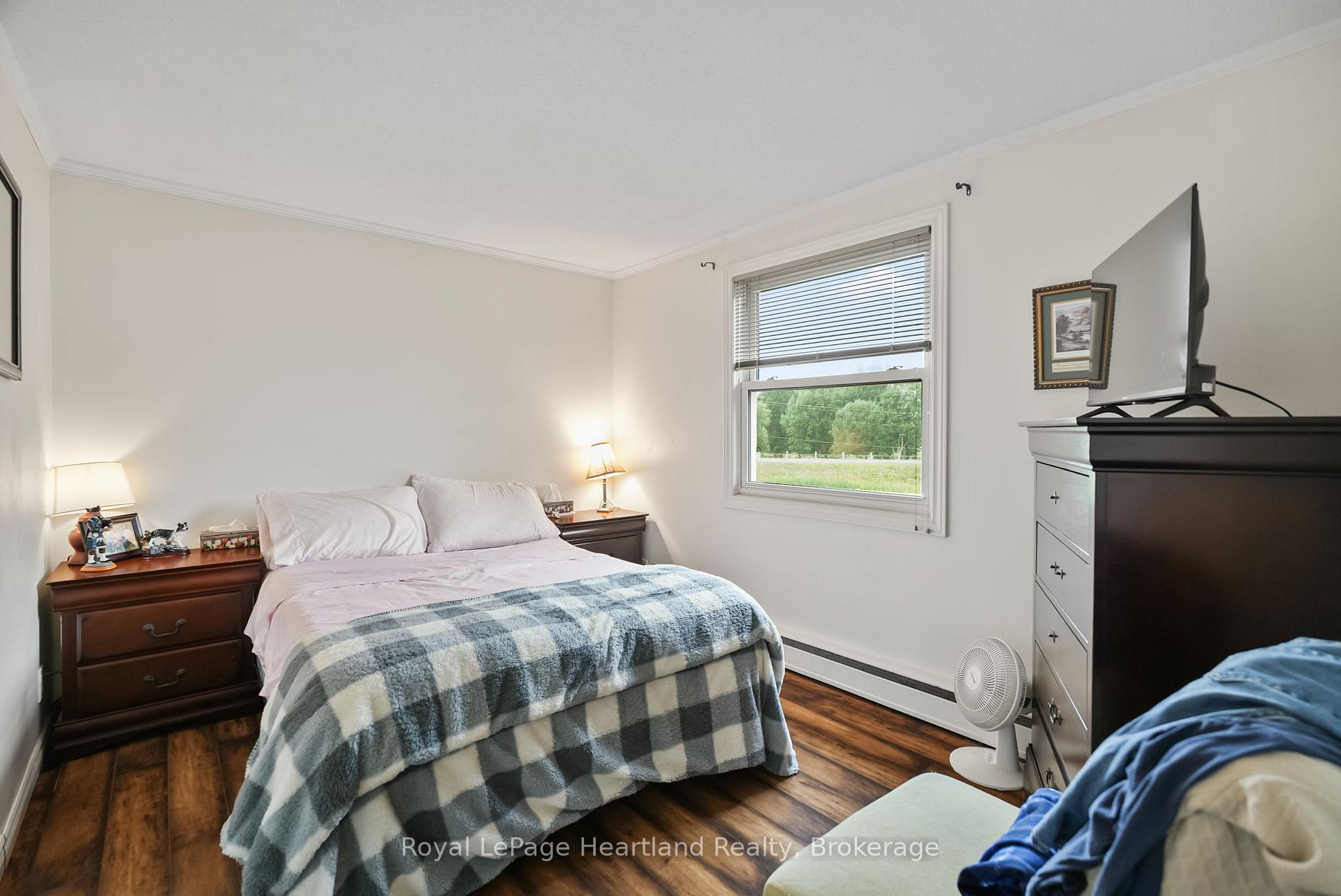 Photo 21 of 246 Diagonal Road, North Huron, Wingham — HOMEH