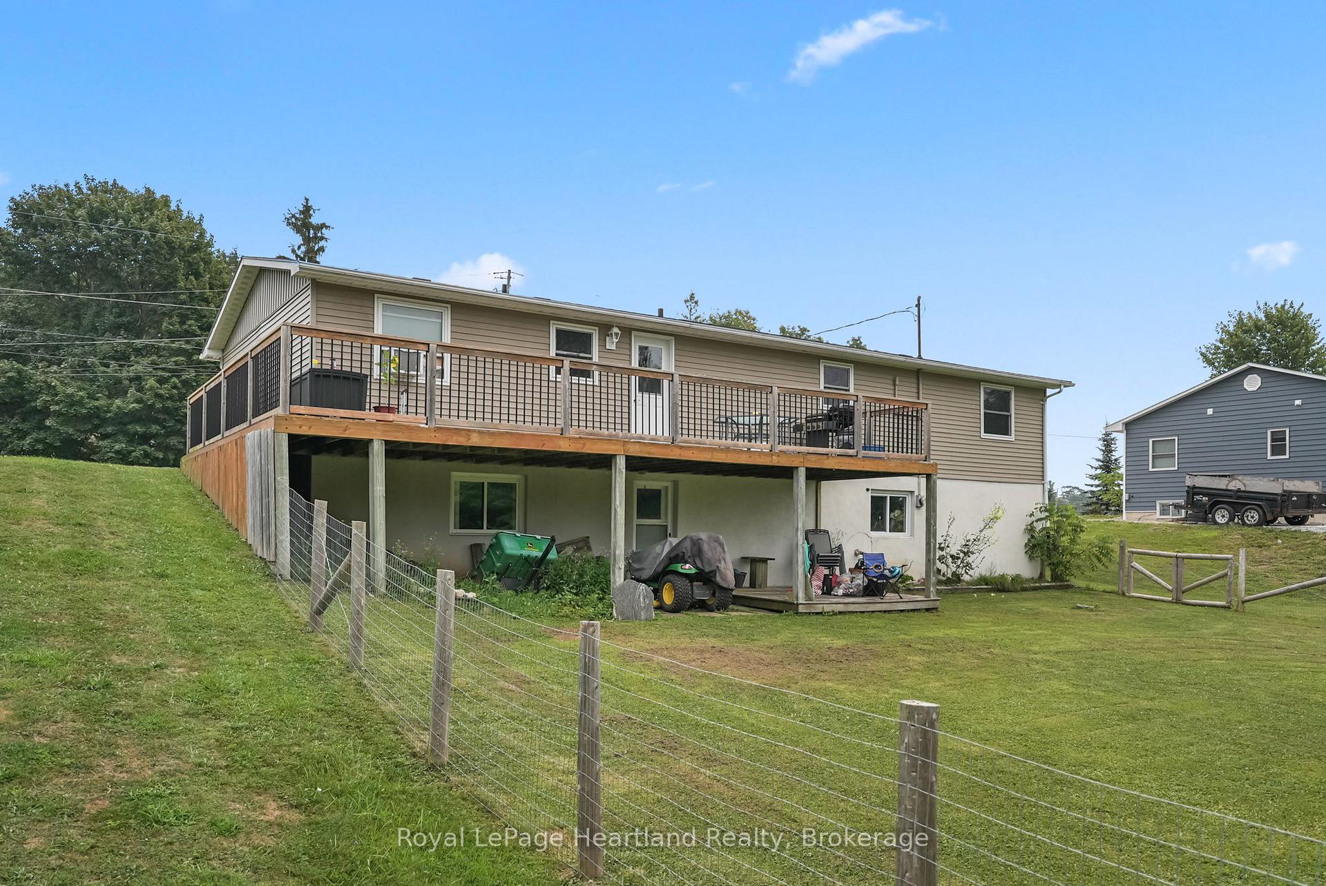Photo 30 of 246 Diagonal Road, North Huron, Wingham — HOMEH